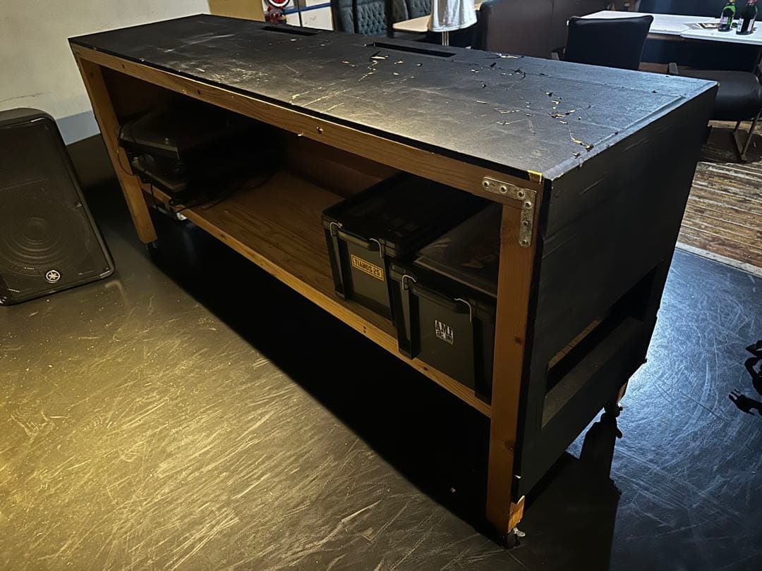 DJテーブル 収納スペース付き 黒