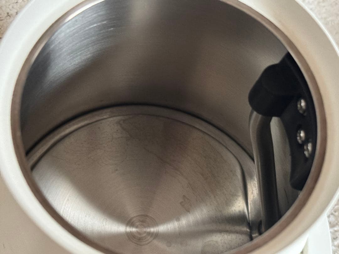 【美品】BALMUDA 電気ケトル K02A-WH ホワイト