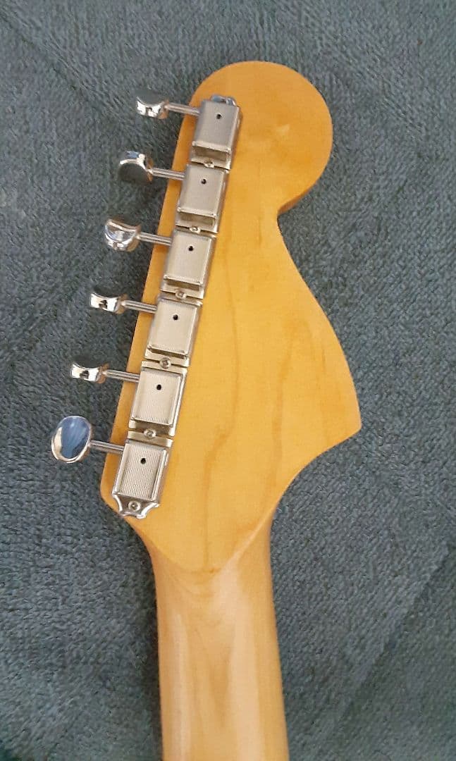 リバースラージヘッド　コンポーネント　ストラトキャスター