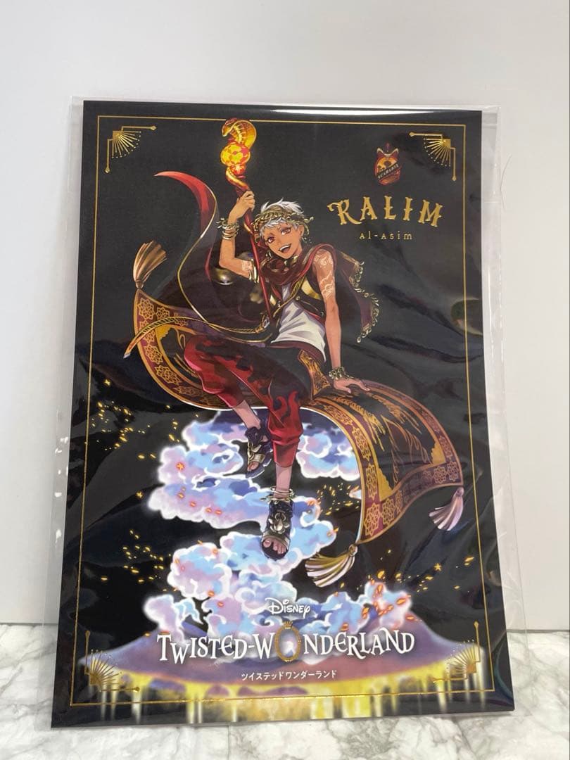 カリム フィギュア 1/8 ツイステ