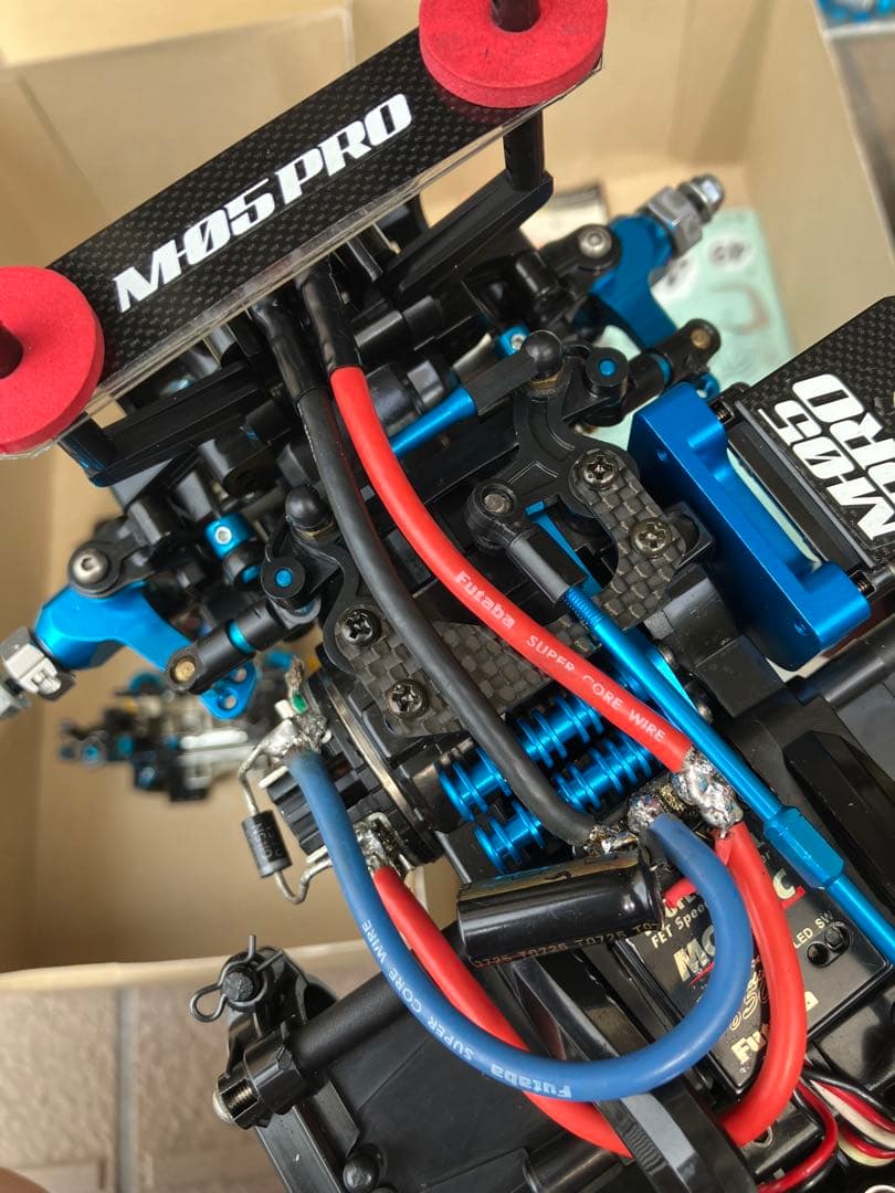 タミヤM05シャーシ　メカ&OP他パーツ多数付き