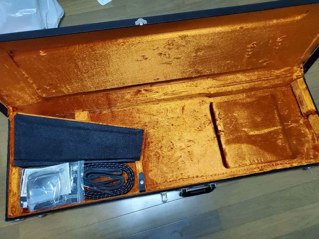 ベース Fender Custom Shop 1966 Jazz Bass CC