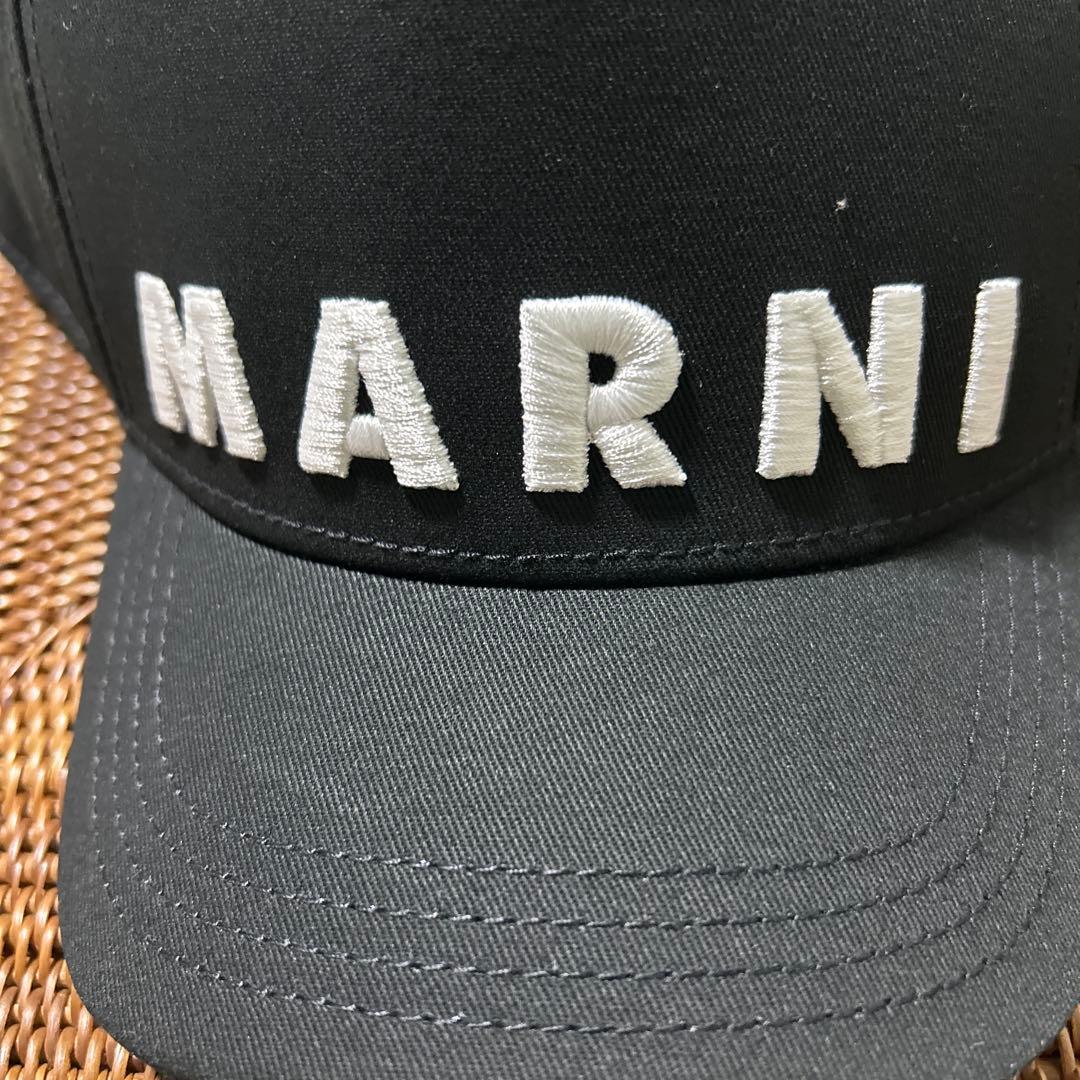 新品未使用　MARNI ロゴキャップ　正規品　即購入可