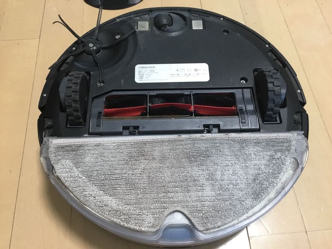 中古　Roborock S6 MaxVのロボット掃除機　新品取り替え部品付き