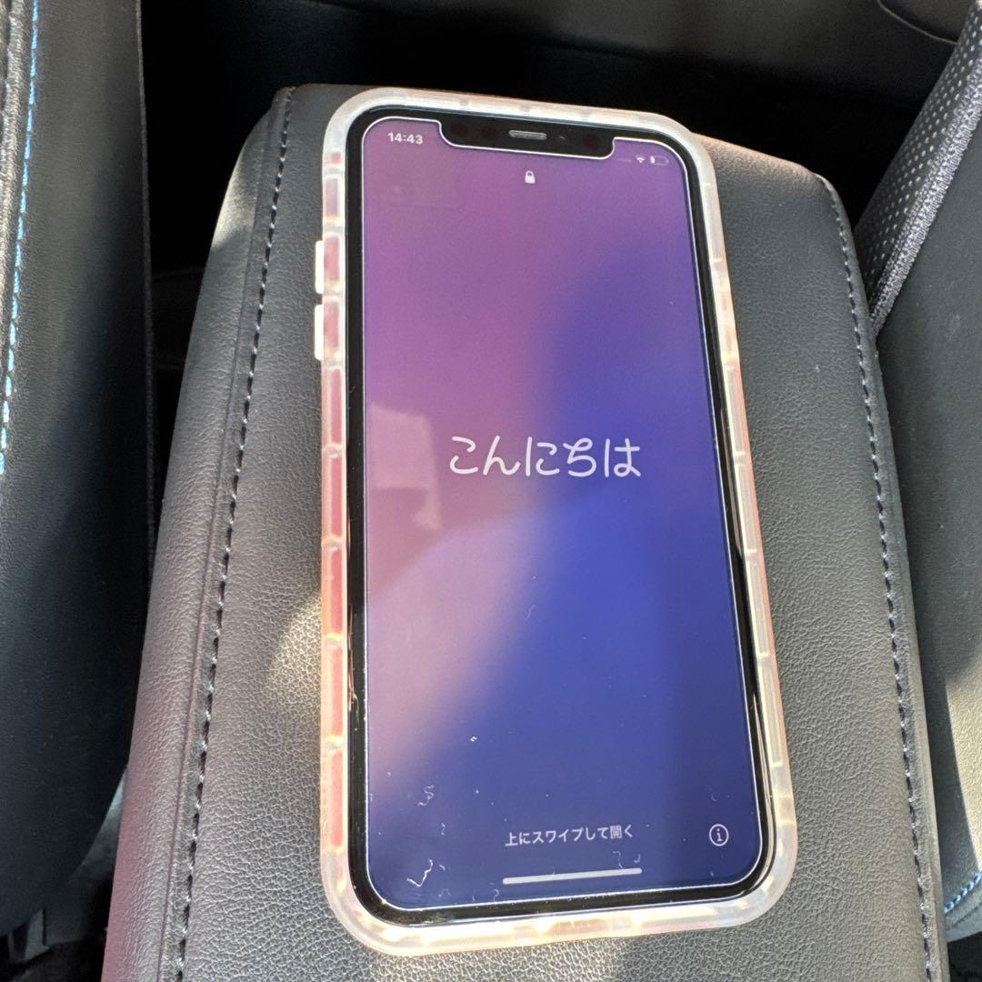 iPhone11 レッド 赤