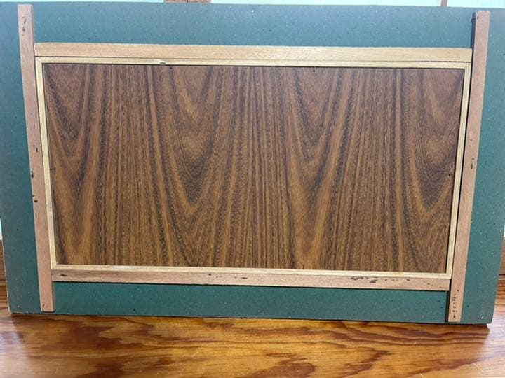 宝石による朱竹画