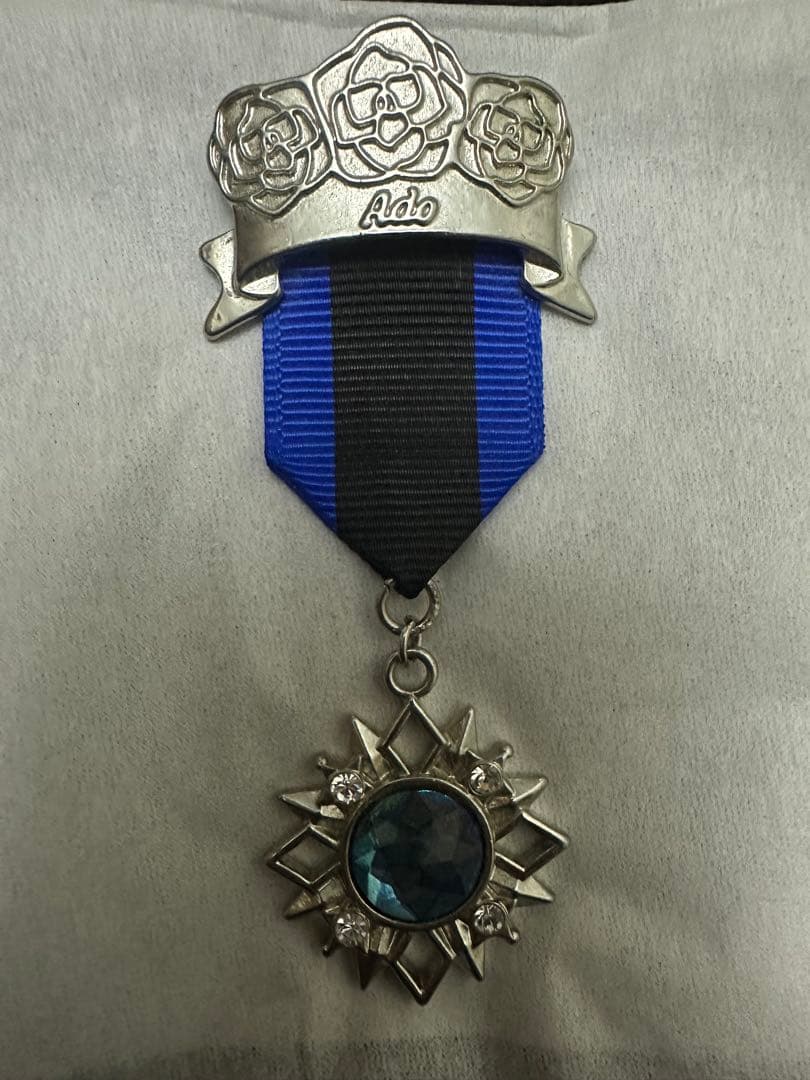 AdoカムパネルラVip席特典ブローチ他3点セット