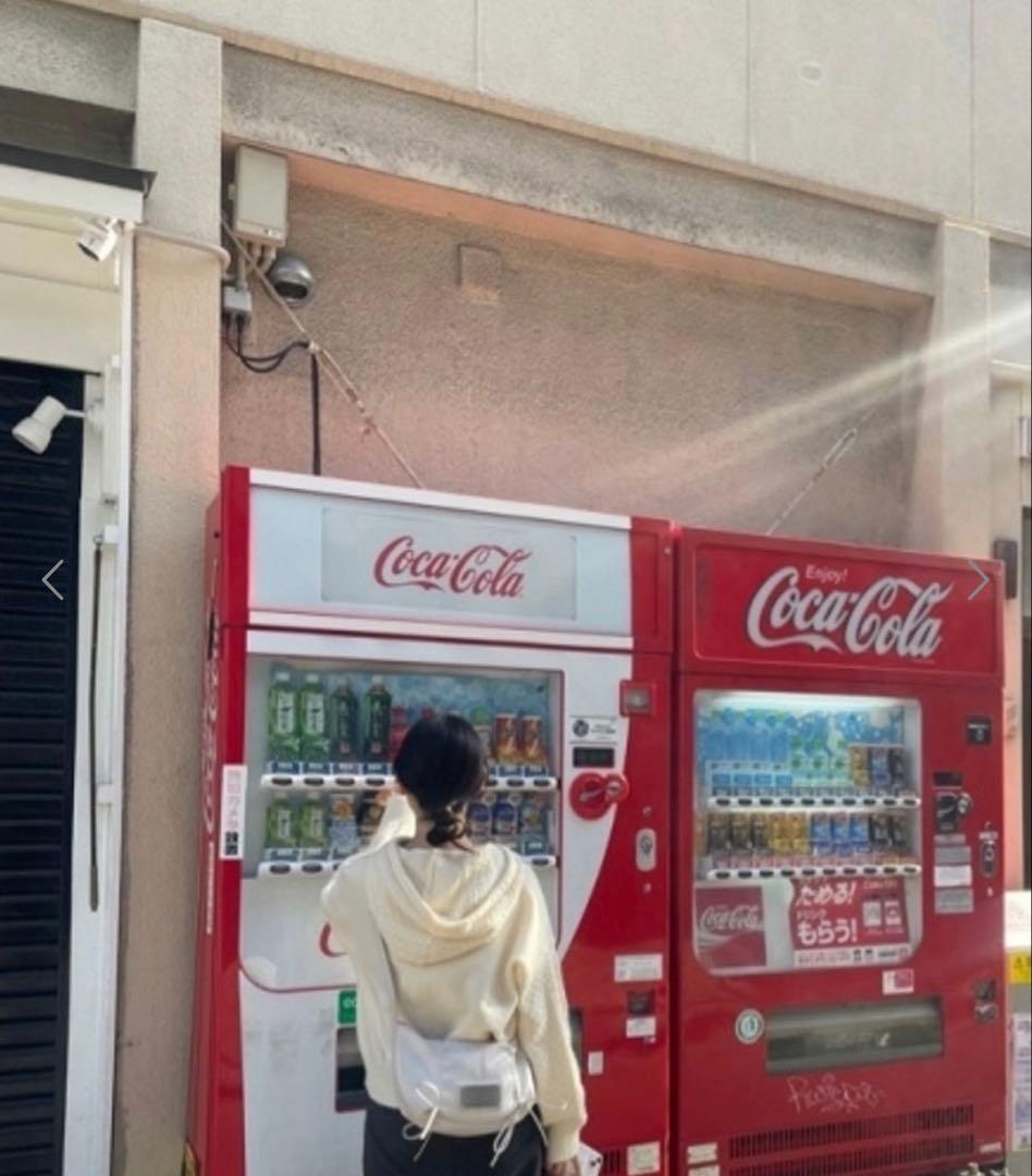 Matin Kim マーティンキム　シャーリングリボンラウンドバッグ　アイボリー