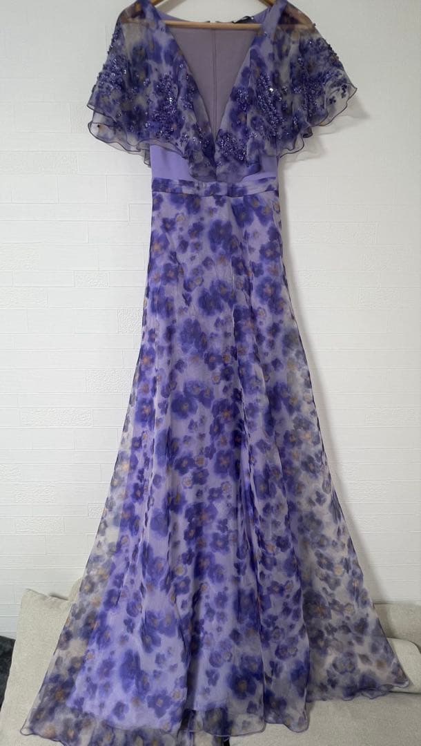 エリザベッタフランキ　フリル付きビーズ装飾 ロングドレス