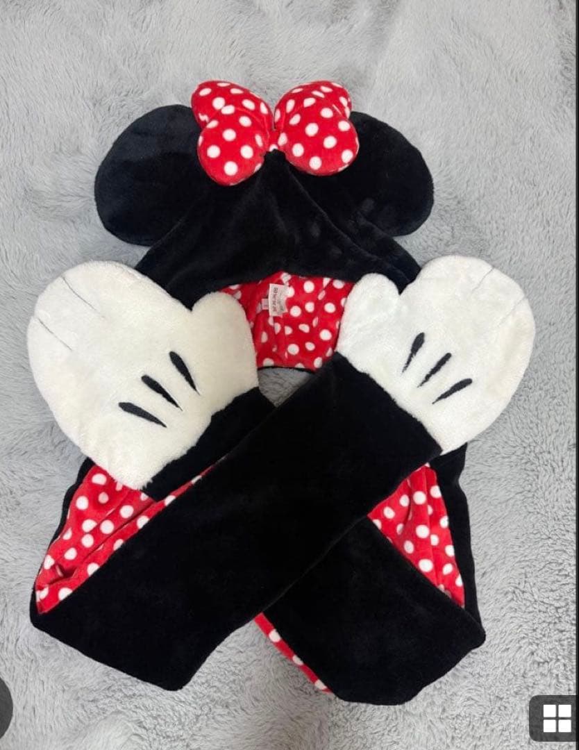 ミニーちゃん マフラーキャップ