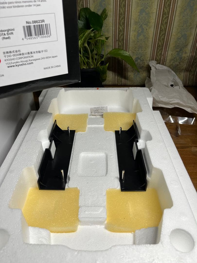 京商1／12ランボルギーニイオタ中古