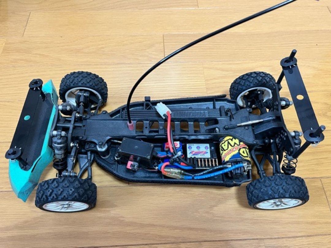ドリパケ様　ヨコモMR4-TC RCラリーカー メカ搭載済み　中古品