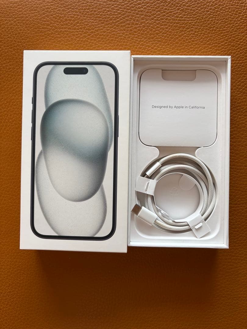 Apple iPhone 15 本体 ブラック128GB