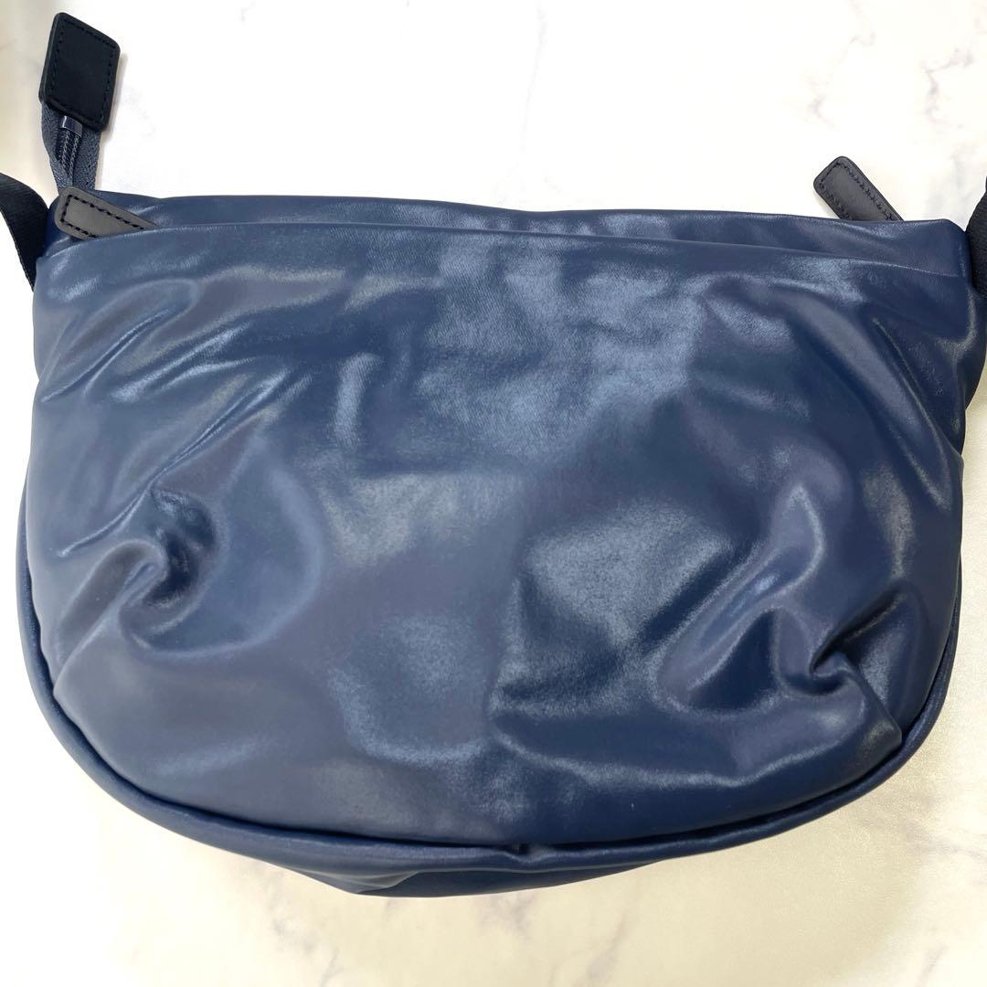 ペレボルサ ショルダーバッグ チアーズ PELLE BORSA ネイビー