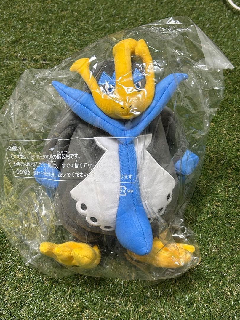 ポケモンぬいぐるみ　まとめ売りゼラオラ　グルトン　カメックス　エンペルト