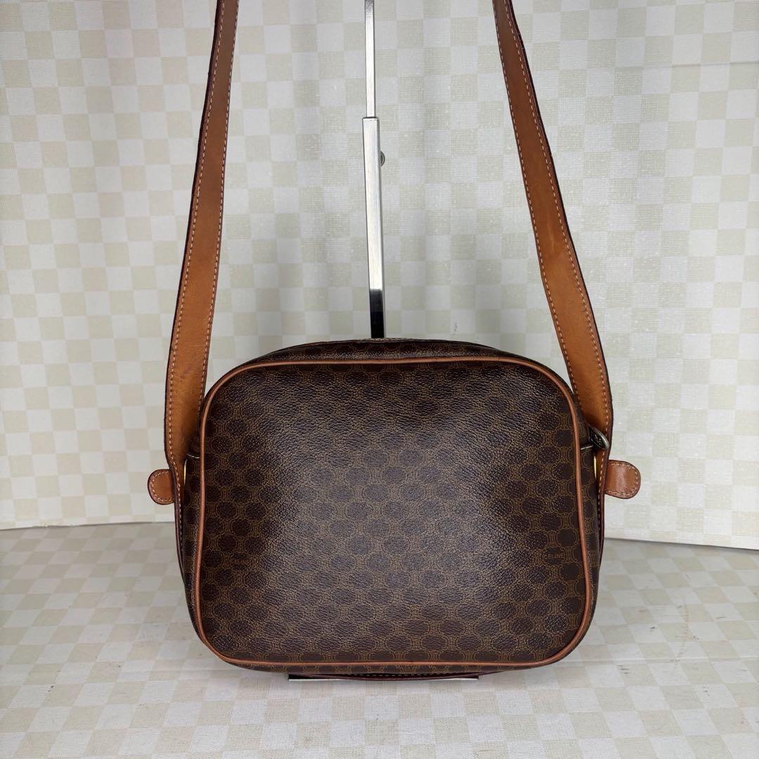 極美品　CELINE セリーヌ　ショルダーバッグ　M08