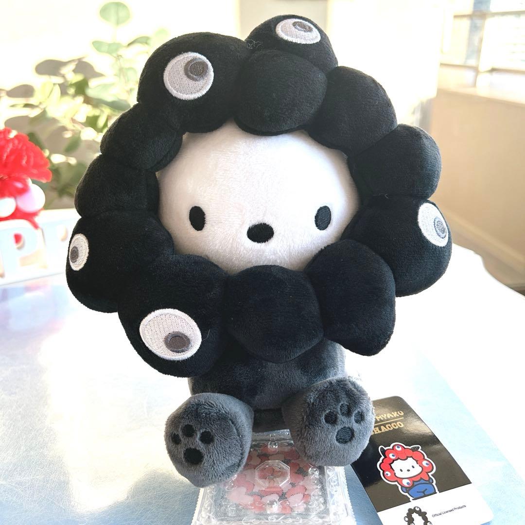 黒ミャクミャク　サンリオ　ポチャッコ　ぬいぐるみ M 大阪関西万博