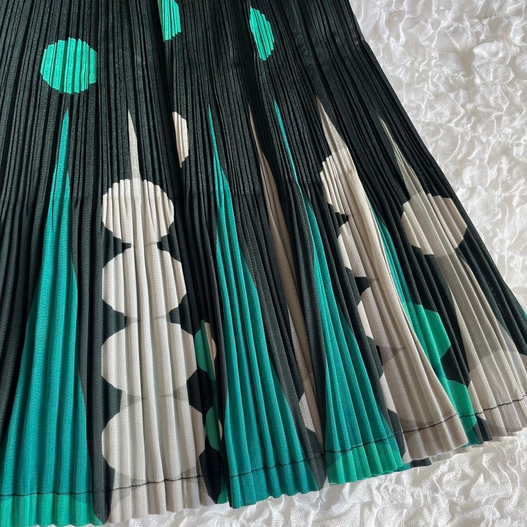 【美品】PLEATS PLEASE ISSEY MIYAKE フレアスカート