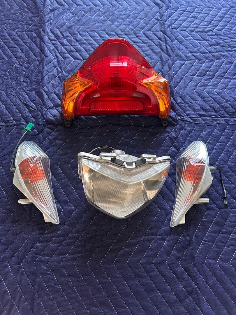 (中古)SUZUKI アドレスv125g 純正 ヘッドライト ウインカー テール