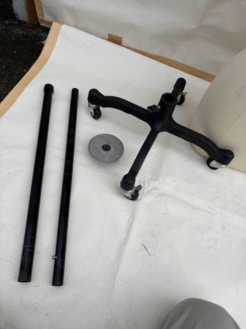 上質な、マネキン ボディ　トルソー　女性用 　86足ストッパー付きファブリック