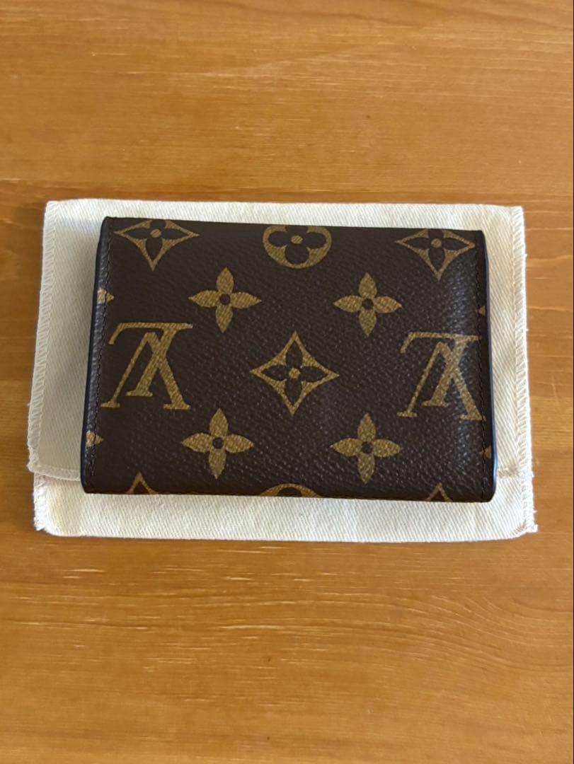 ルイヴィトン　モノグラム ポルトモネ・ロザリ フューシャ