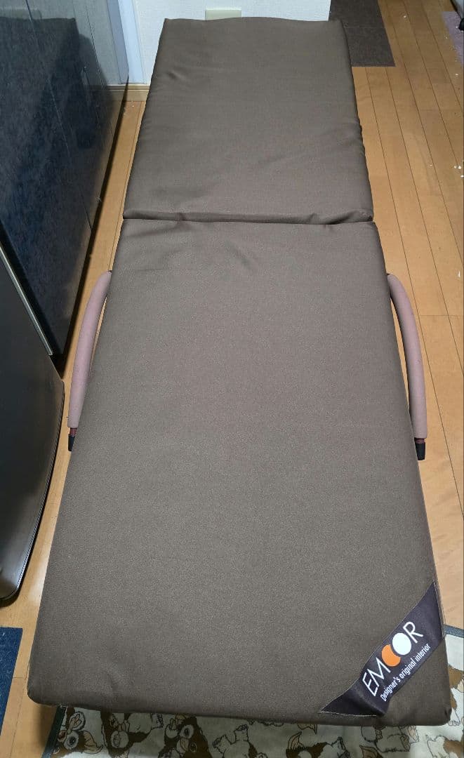 ✨超コンパクト折りたたみベッド✨直接受取8600円割引✨取扱説明書有り✨