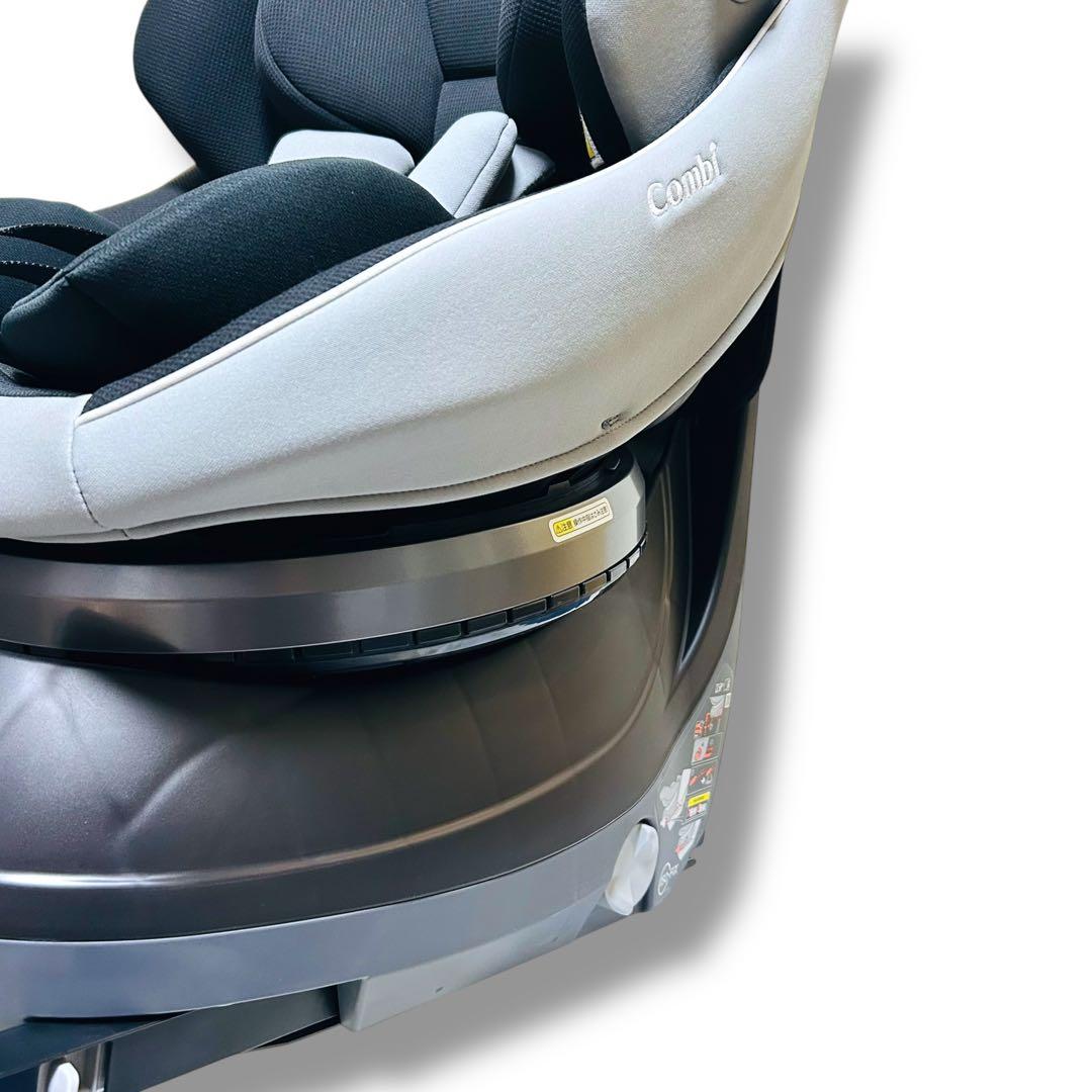 【ほぼ未使用】Combi クルムーブスマートLight ISOFIX 新生児ok