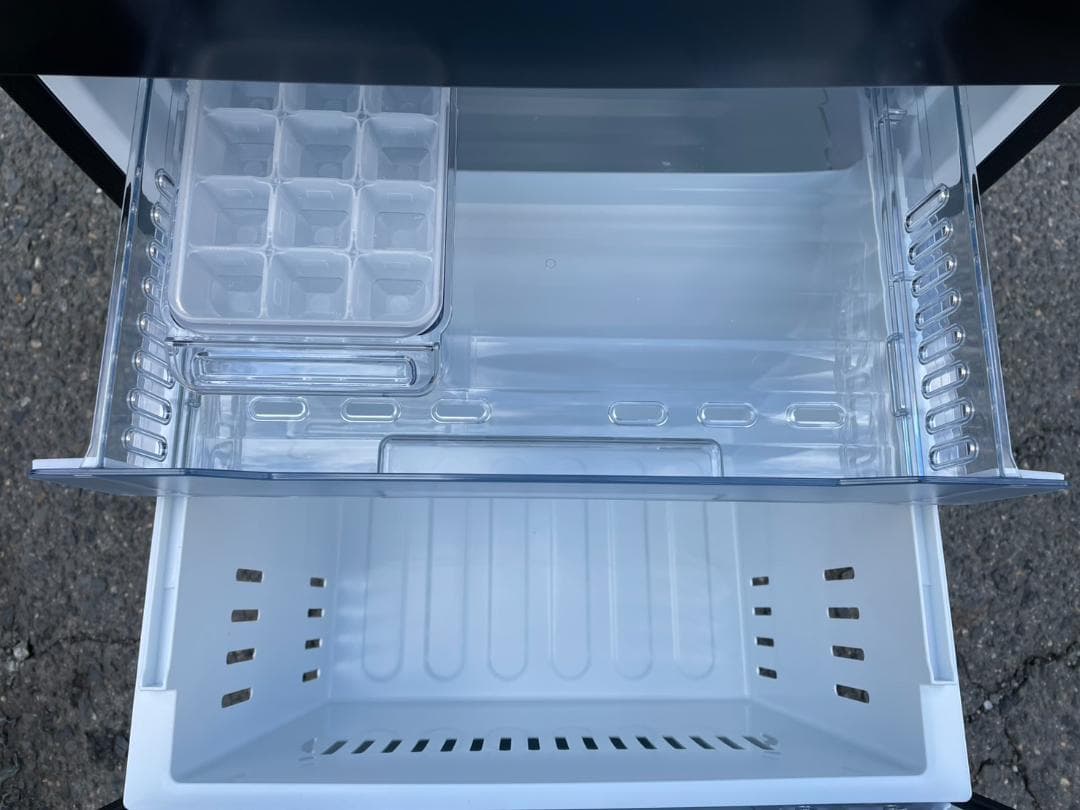 大阪京都限定 極美品 ヤマダ ノンフロン冷凍冷蔵庫 YRZ-F15MK 24年製