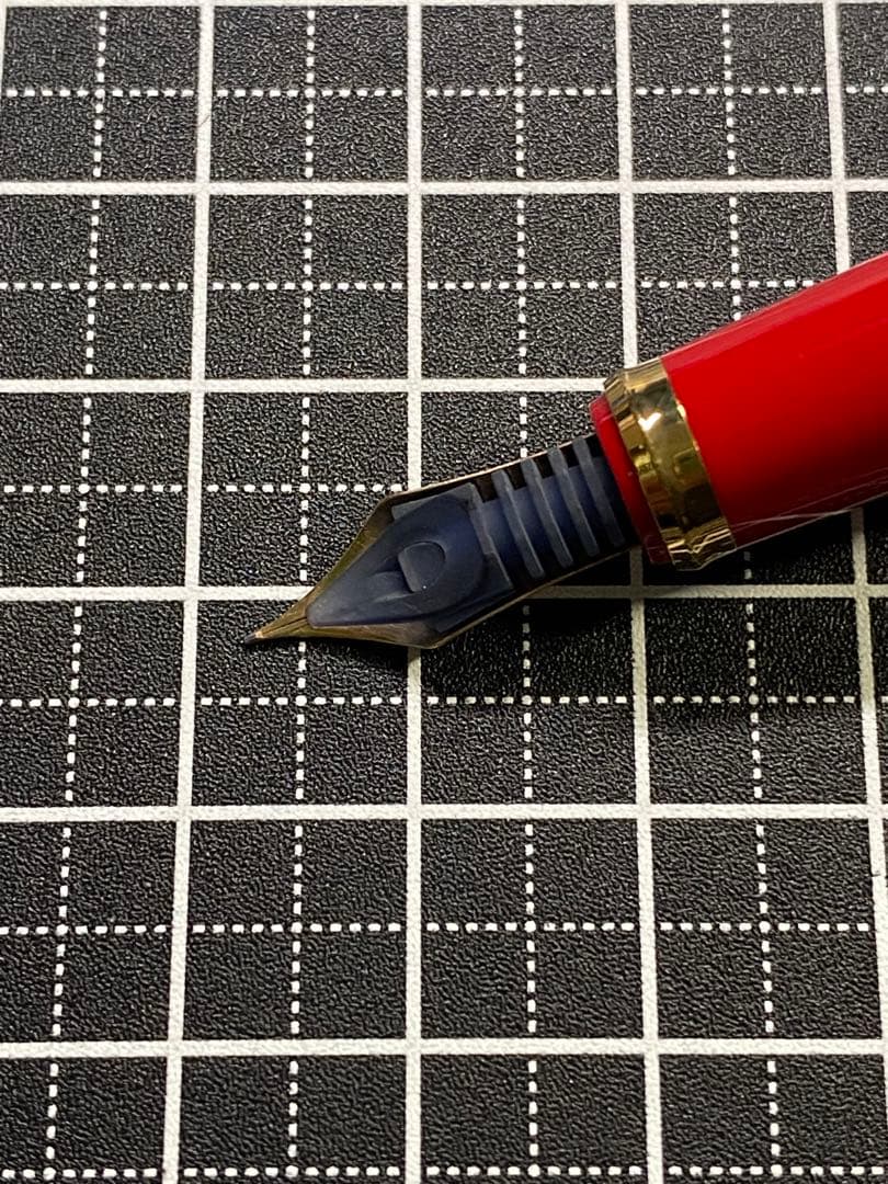 PILOT CUSTOM98 Red 万年筆　字幅F