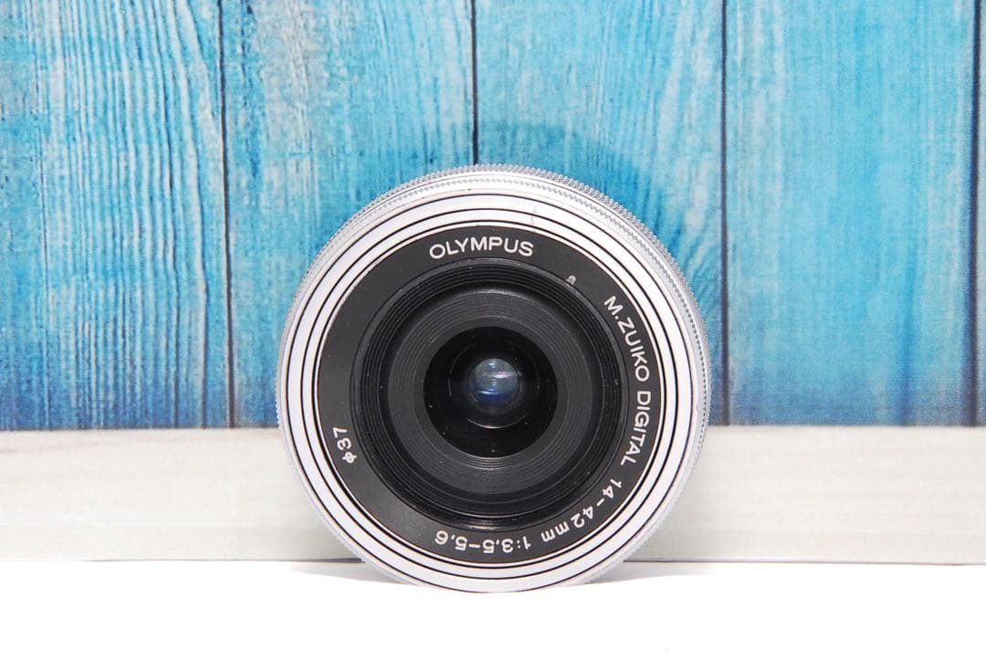 OLYMPUS PEN E-PL9ミラーレス Bluetooth Wi-Fi