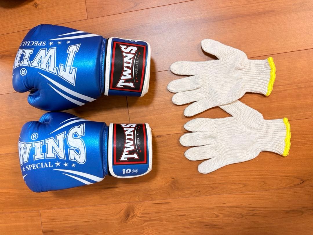 ✨ 新品 TWINS SPECIAL 10oz ボクシンググローブ（ブルー）✨