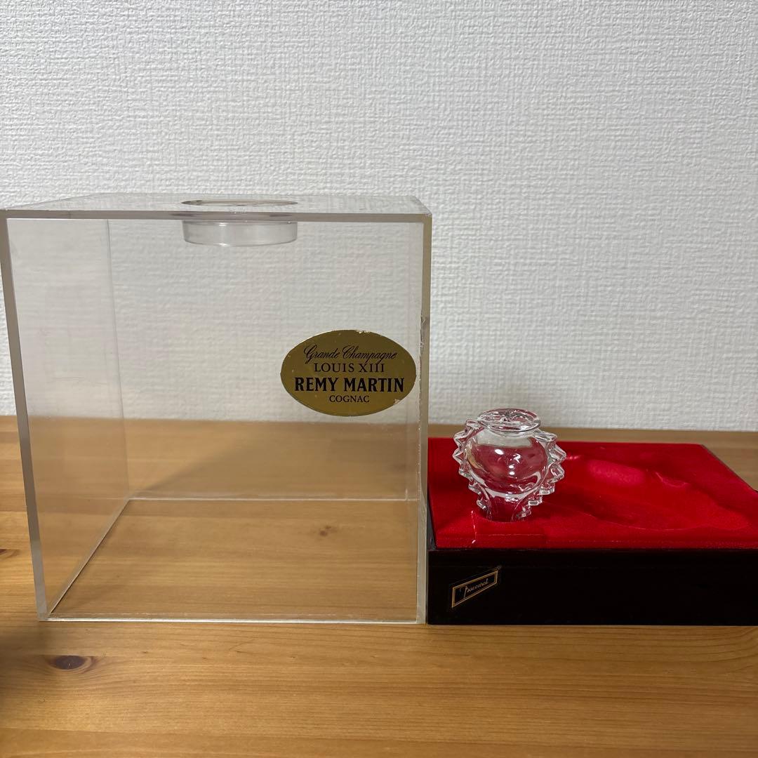 ルイ13世　レミーマルタン バカラボトル ベリーオールド クリアケース❸