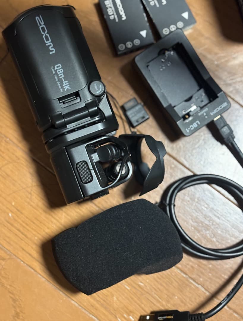 ハンディビデオカメラZOOM Q8n-4K 箱・付属品あり