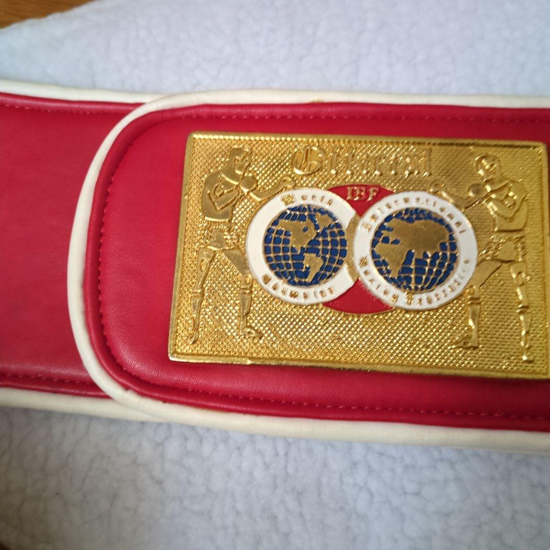 B*S様 高品質・IBF ボクシング世界チャンピオンベルト 赤・再出品！