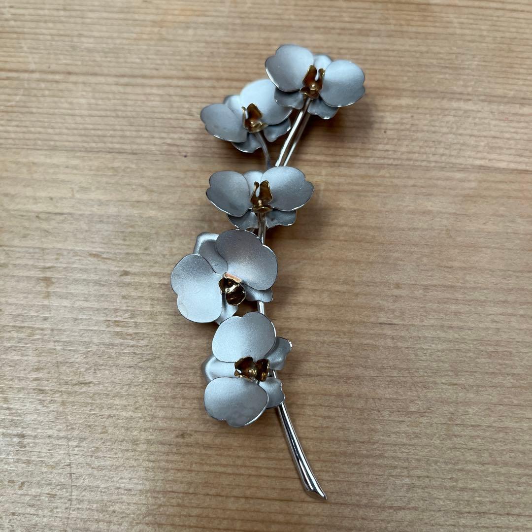 K18WG K18 胡蝶蘭モチーフ ブローチ