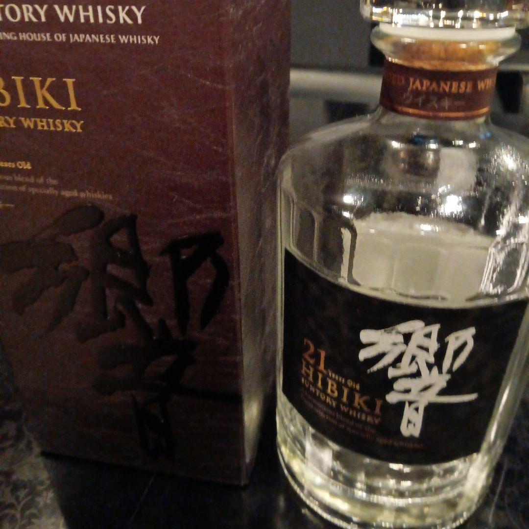 響 21年　空瓶　化粧箱有り