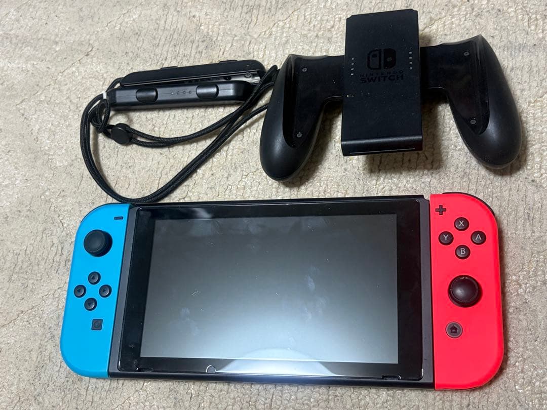 Nintendo Switch 本体 キャリーケース、ガラスフィルム付き