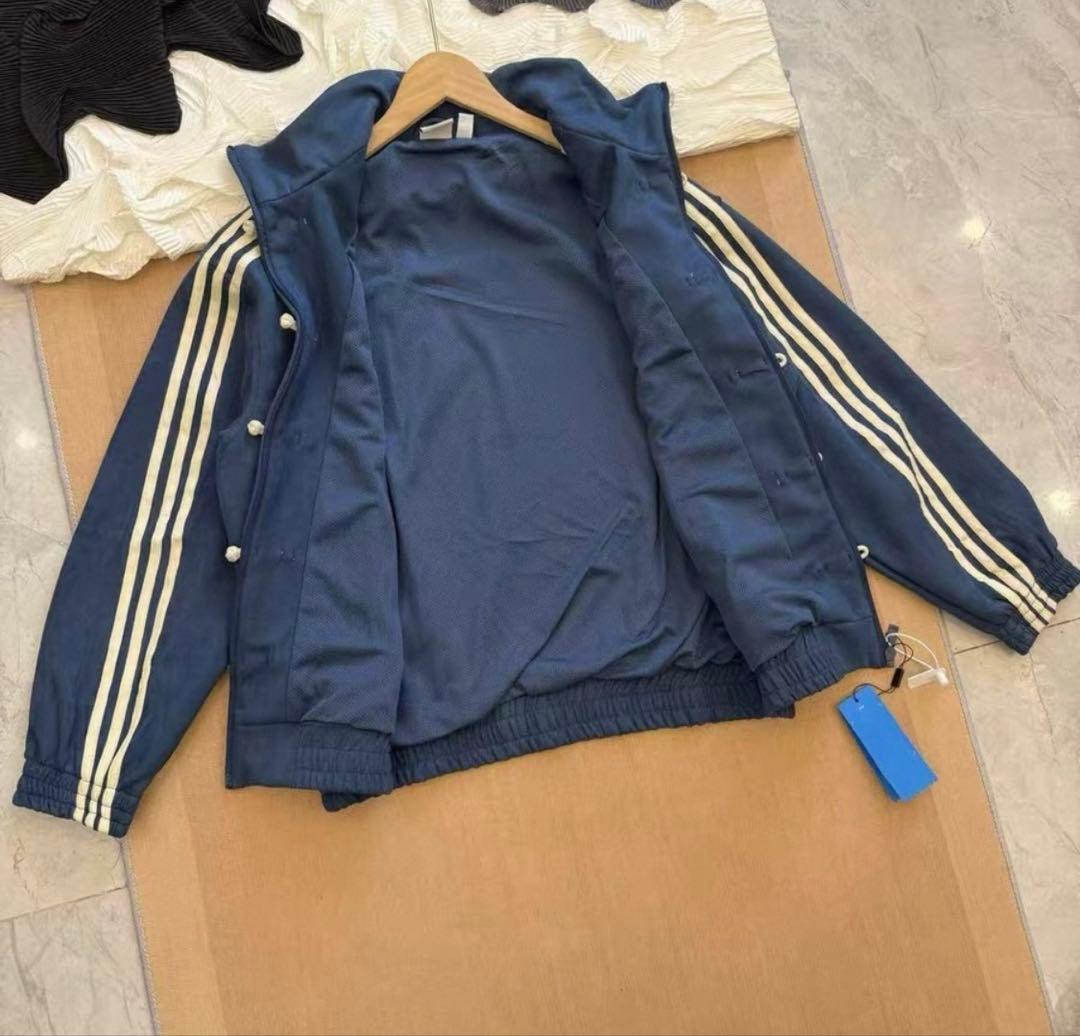 S 海外限定adidas originals トラックジャケット　アディダス