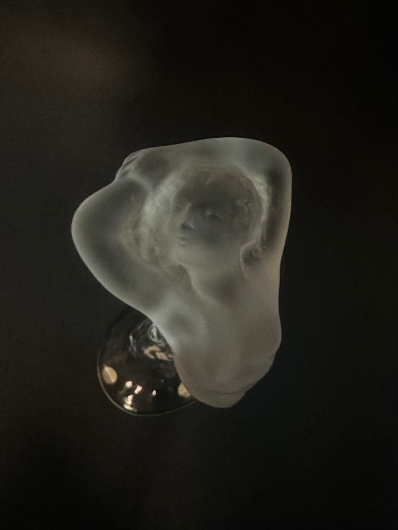 LALIQUE ラリック　ガラス製 ダンサー　女性ヌード像