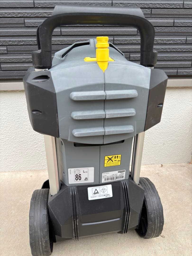 KARCHER ケルヒャー　高圧洗浄機 HD4/8C 50Hz