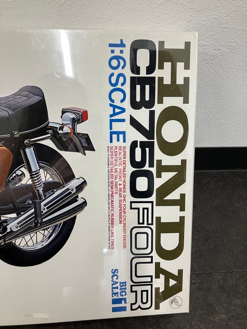 値下げ！未開封！タミヤ　1/6シリーズ　HONDACB750 FOUR