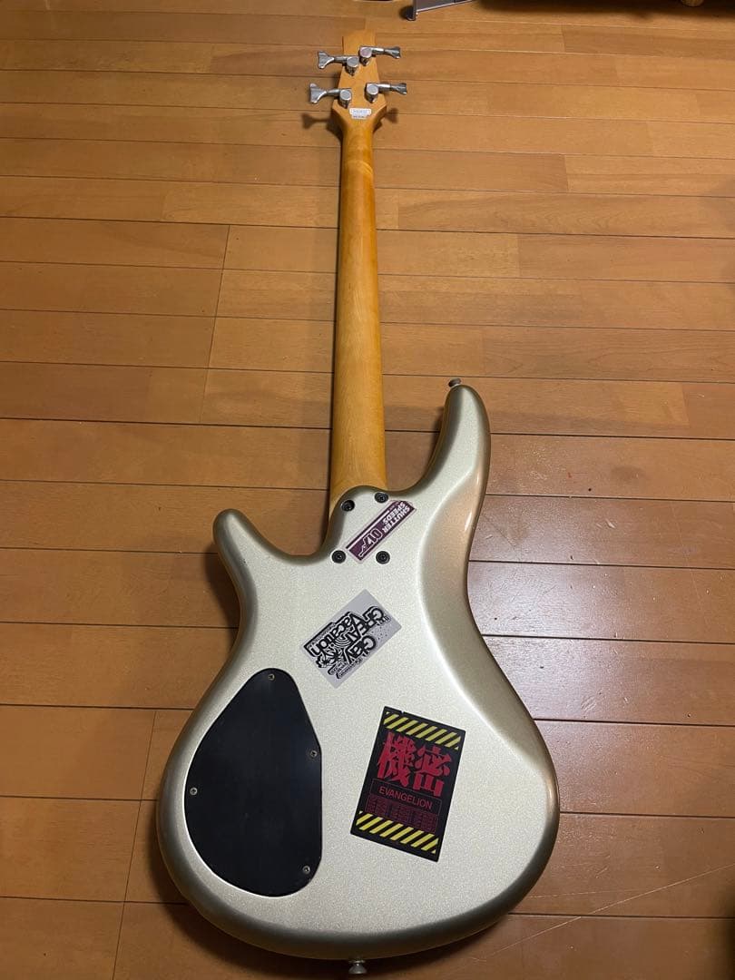 電子ギター韓国製