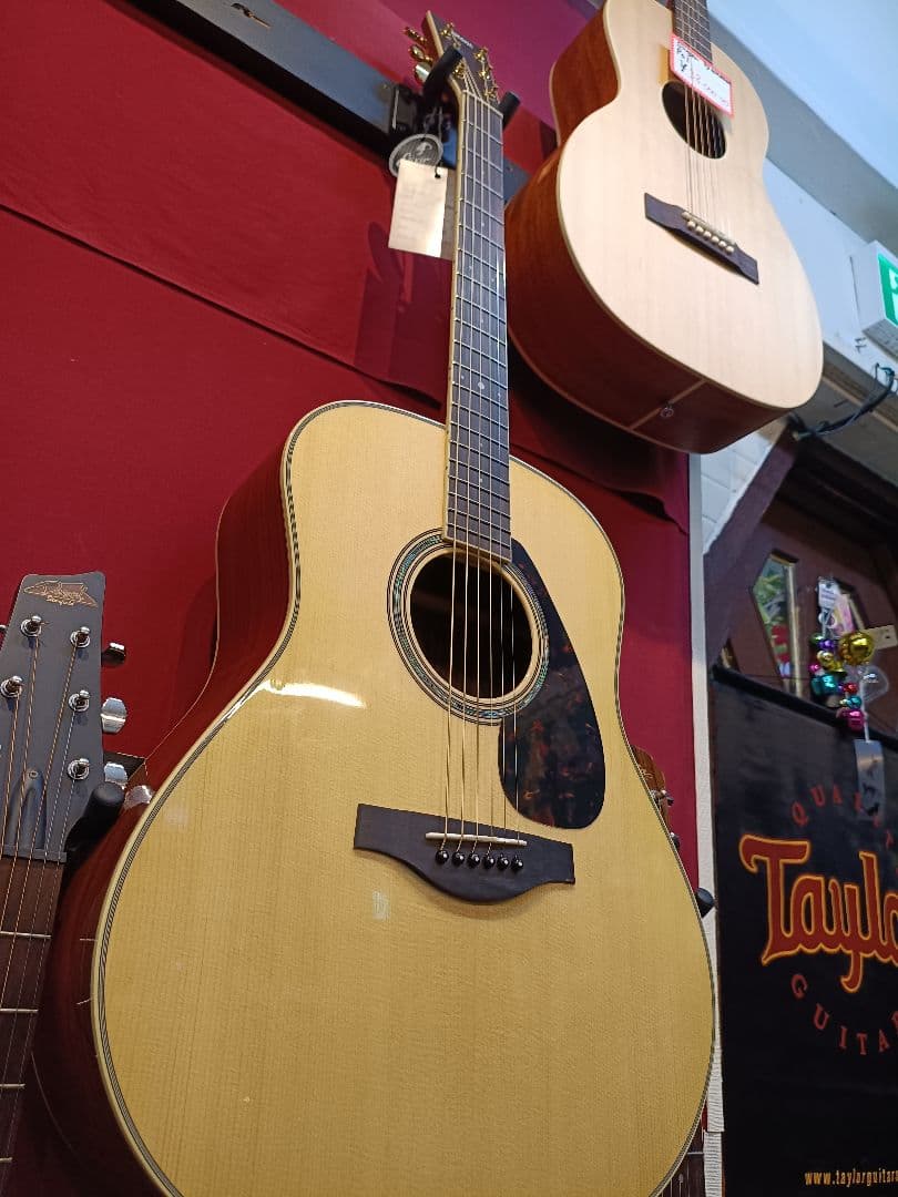 【YAMAHA】LL6 ARE エレクトリックアコースティックギター