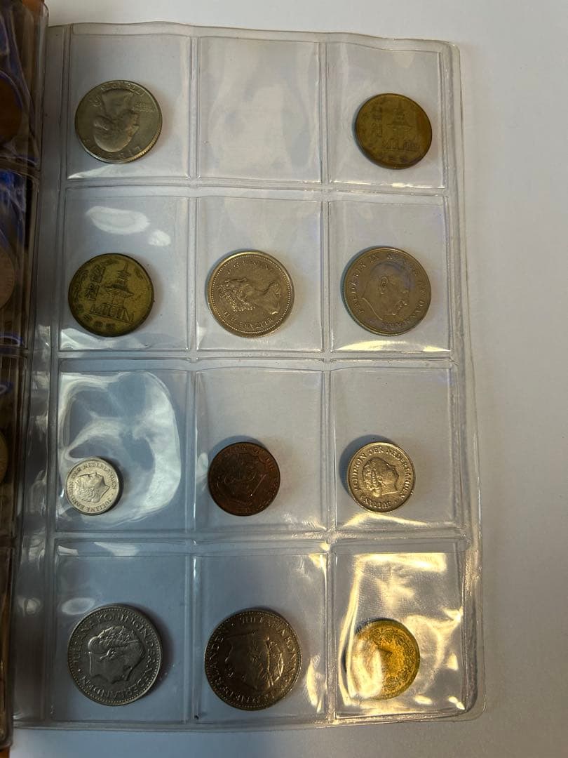 世界各国の旧貨幣 82枚セット　アンティーク