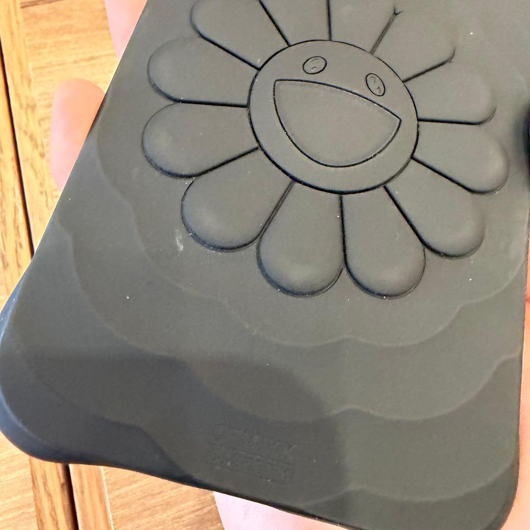 CASSETiFY 村上隆　iPhone16proMax ブラック