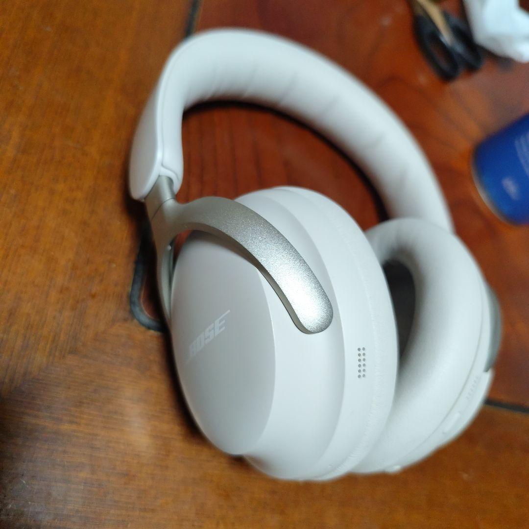 Bose QuietComfort Ultra Headphones ホワイト
