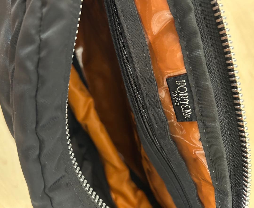 PORTER タンカー　ショルダーバッグ ブラック　ポーター　吉田カバン