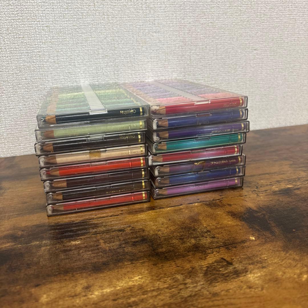 フェリシモ　ミニ 色鉛筆 25色 16個