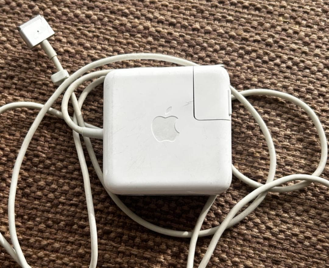 11インチ MacBook Air 2015 メモリ 4GB SSD 128GB