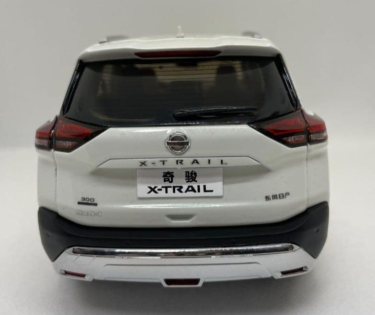 最終値下げ❗ 1/18　日産 T33　 エクストレイル